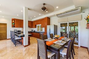 Aster Pool Villa
