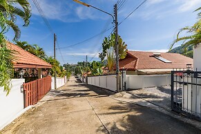 Aster Pool Villa