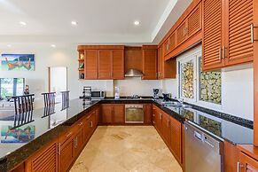 Aster Pool Villa