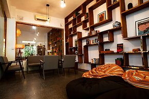 Mad Monkey Phnom Penh - Hostel