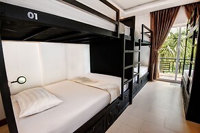 Mad Monkey Siem Reap - Hostel