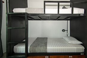 Mad Monkey Siem Reap - Hostel