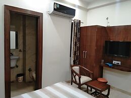 Hotel R P