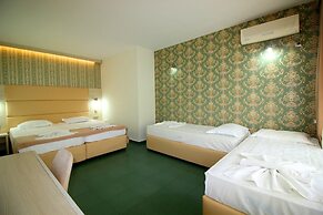 Perla Apartments