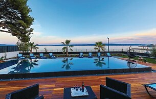 Beachfront Villa Baronessa with Pool