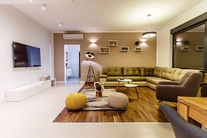 Luxury Villa Grand View
