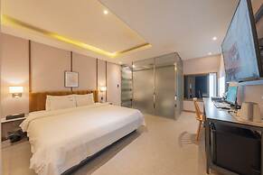 Hotel Button