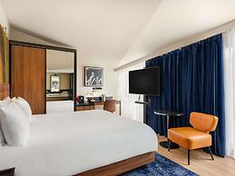 Pullman Budapest