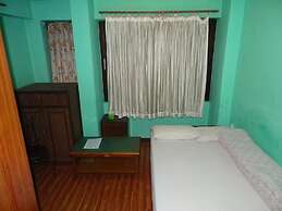 Green House Lodge