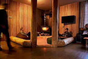 Canopy Cortina Lodge