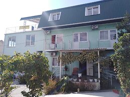 Vishnevui Rai Guest House