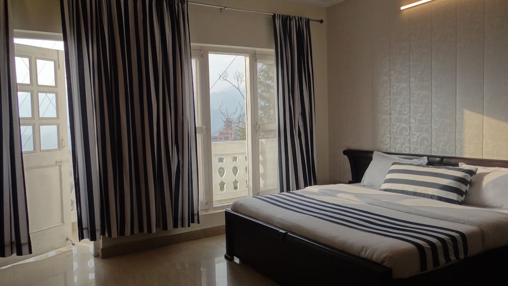 Gautam Residency Chamba
