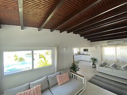 Movida Inn Aruba