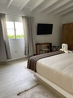 Movida Inn Aruba