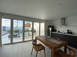 Movida Inn Aruba