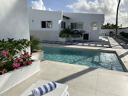 Movida Inn Aruba