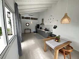Movida Inn Aruba