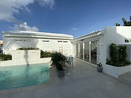 Movida Inn Aruba