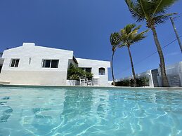 Movida Inn Aruba