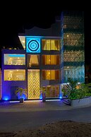 De Moda Boutiques