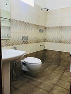 NAVEED RESIDENCY