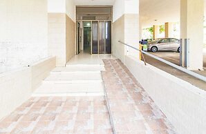 Charming 3bdr apt with sea view B5