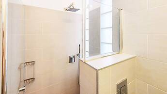 Charming 3bdr apt with sea view B5