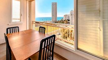 Charming 3bdr apt with sea view B5