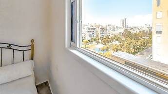 Charming 3bdr apt with sea view B5