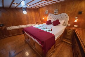 Lycian Sail