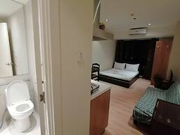 Happy Suites at Knightsbridge Res Makati