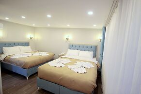 Hira Hotel