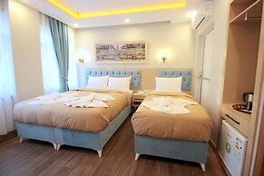 Hira Hotel