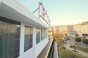 Hira Hotel