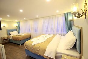 Hira Hotel