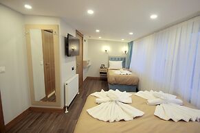 Hira Hotel