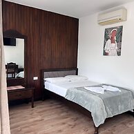 Hotel Naralit