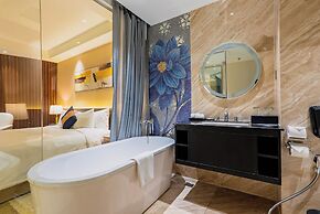 La Vela Saigon Hotel
