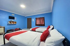 OYO 90168 Serambi Pelangi Chalet