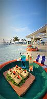 Doulos Phos The Ship Hotel