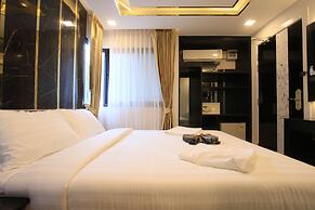 Pratunam Atrium Hotel