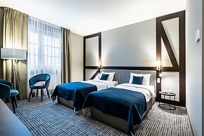 Sezony. Restauracja i Hotel