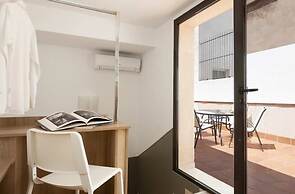 Enjoybcn Patio de Gala Apartments