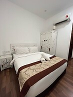 Mclane Boutique Hotel