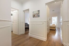 Enjoybcn Coliseum Apartments