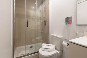 Enjoybcn Coliseum Apartments