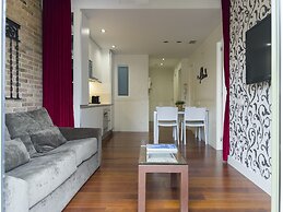 Enjoybcn Gaudi Apartments