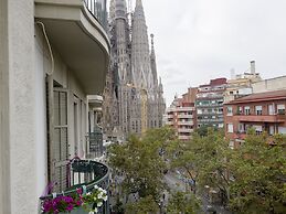 Enjoybcn Gaudi Apartments
