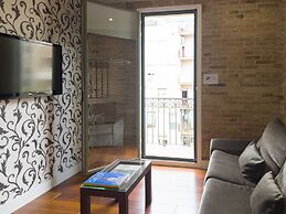 Enjoybcn Gaudi Apartments