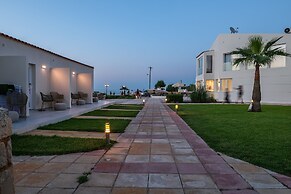 GT Beach Hotel